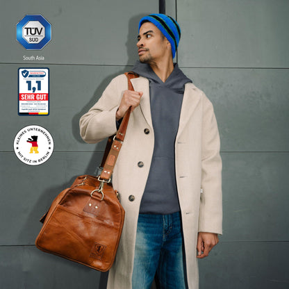 BERLINER BAGS 'Oslo Weekender' leather travel bag (brown): 45 liters 